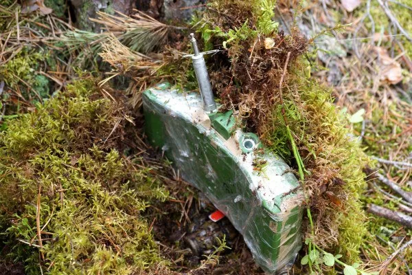 MON-50 ir kaip spąstai granata F-1.